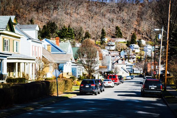 Heiskell Avenue features single-family dwellings as well as rental properties, and the neighborhood climbs the hillside in many areas.