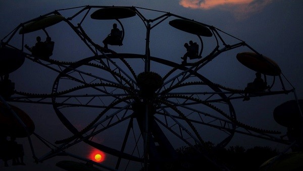 County Fair, Ferris Wheel Smaller