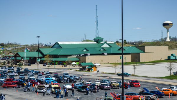 Cabela's Outfitters was the first retailer to open at The Highlands.