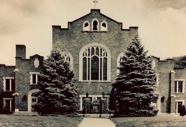 St. Marks Church at the top of Columbia Avenue on Kruger Street at it appeared when the Griffiths moved to Elm Grove in 1953.