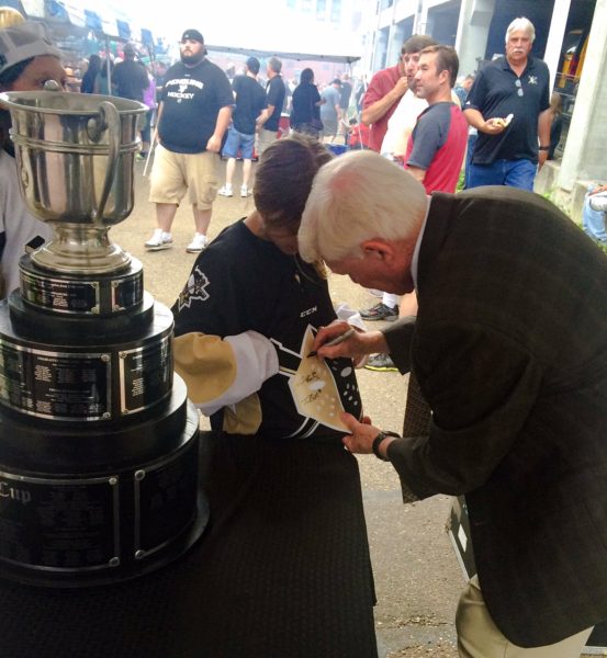 Signing autographs is one thing Mr. Kelly enjoys while visiting ECHL cities across the country.