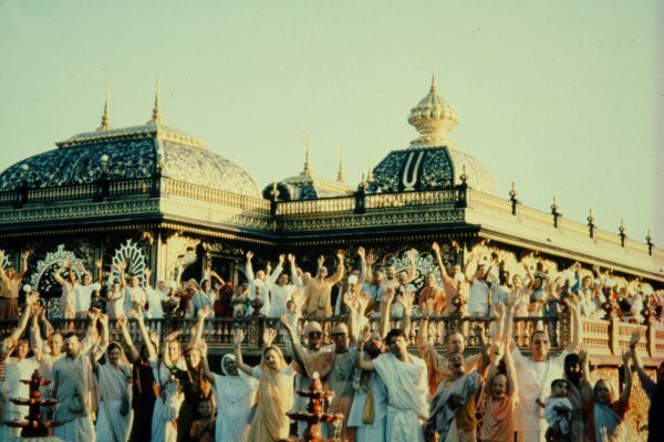 The Palace of Gold at New Vrindabin was opened in 1979 and attracted a plethora of tourists and Krishna devotees.