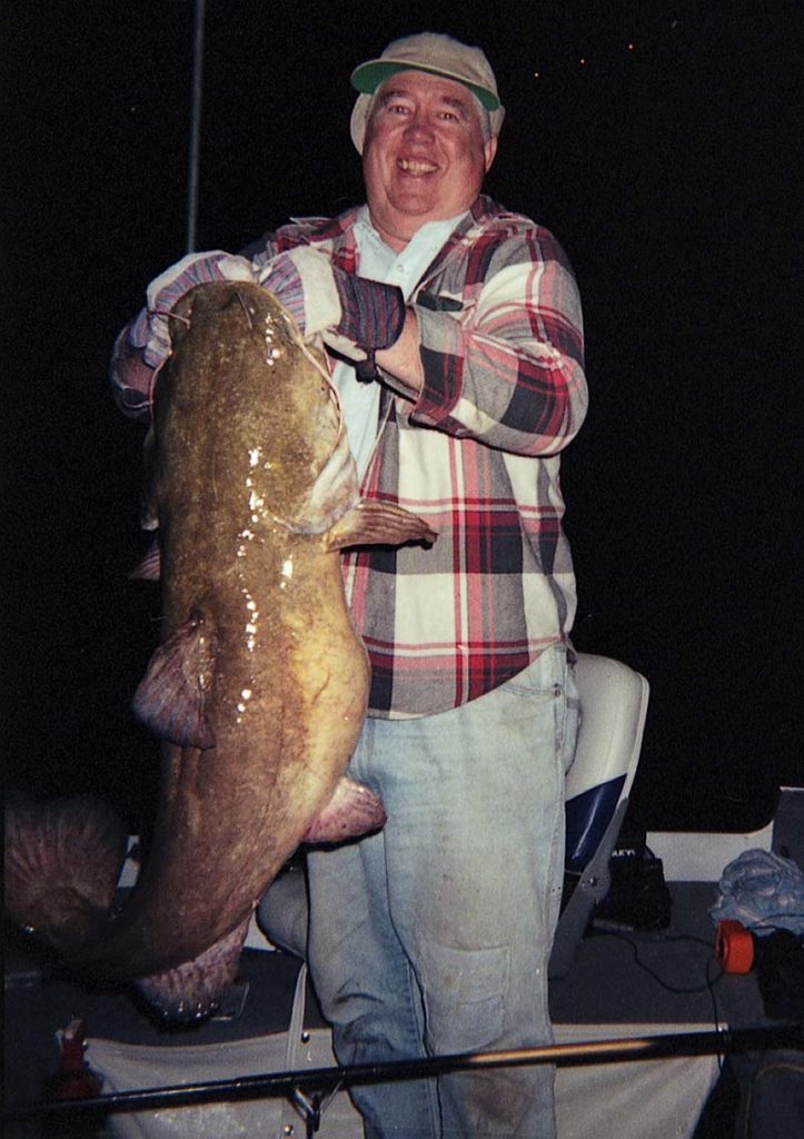 Catfish Fishing on the Ohio River Weelunk