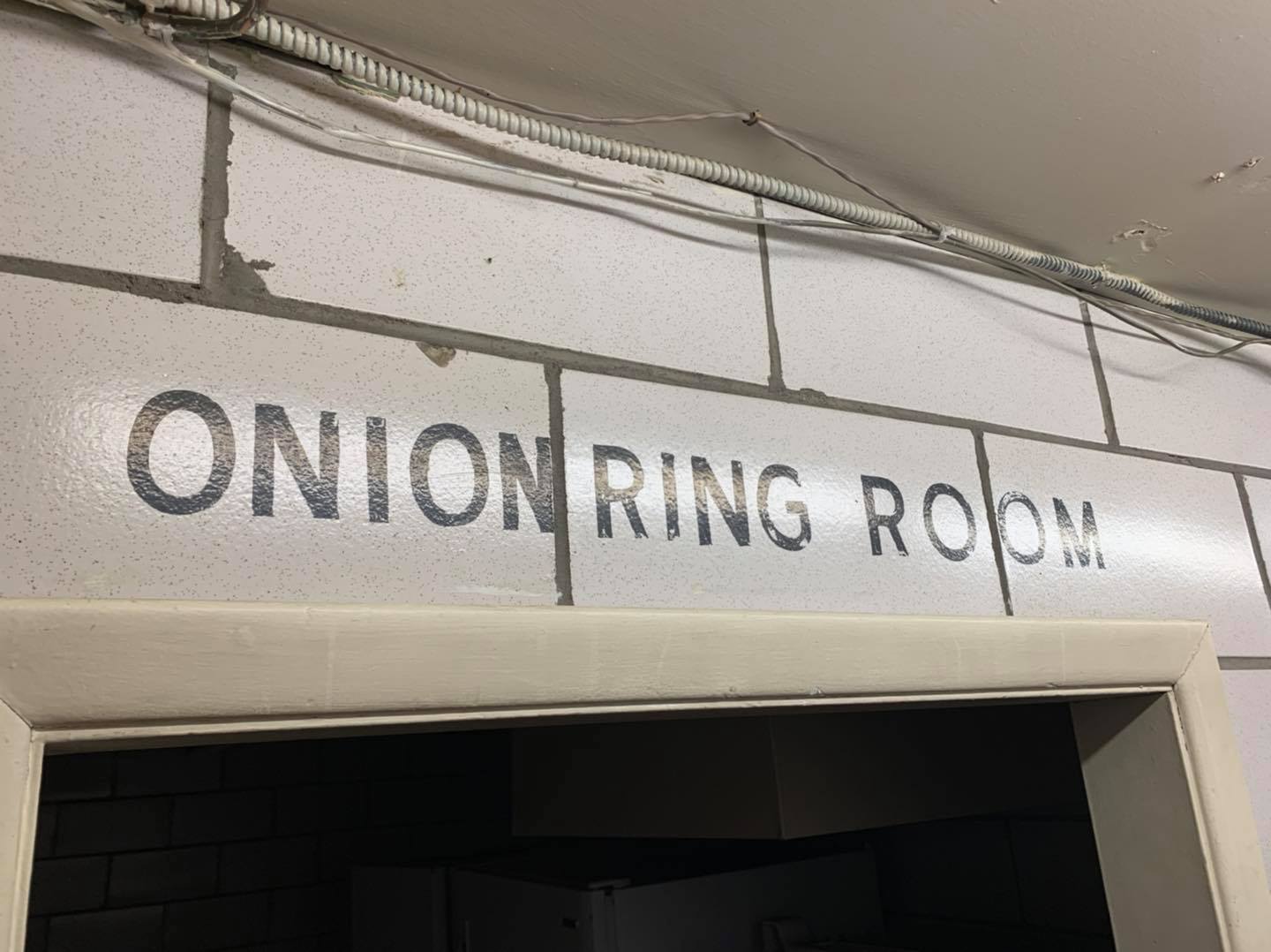 Onion Ring Room