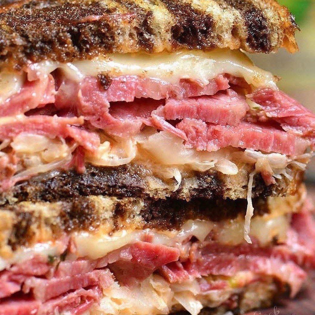 mason dixon bbq co reuben sandwich